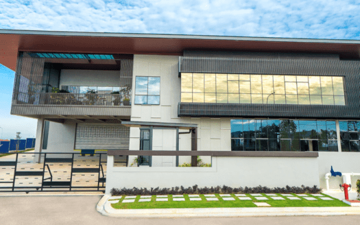 I-PARK @ Senai Detached Factory with 1000 Ampere Power Supply For Rent