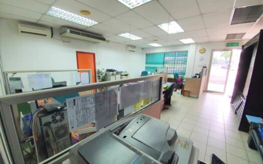Sri Plentong Semi Detached Factory For Rent